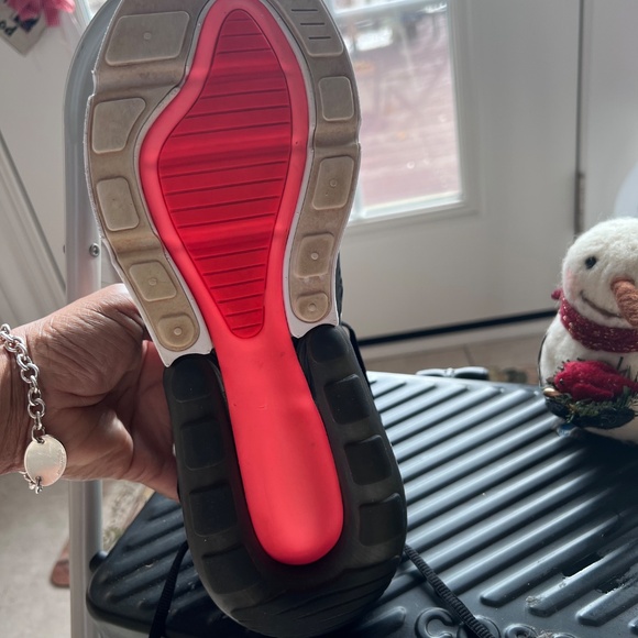 (USED) Nike Air Max 270 Sneaker - Men's - Picture 7 of 16